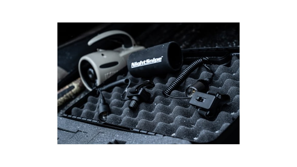 NightSnipe NS750 Extreme Dimmable Hunting Light Kit, Class-2 , White, Red, Green Beam, C2A-750D-RGW-8841