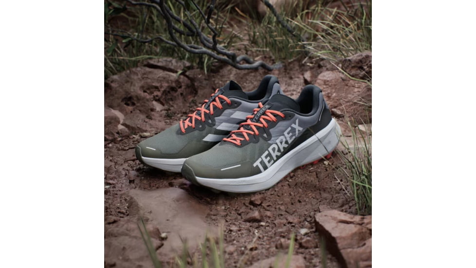 Adidas Terrex IG8840 TERREX AGRAVIC 3, Mens, OLISTR/GREONE/SEIMOR, 10, IG8840-10