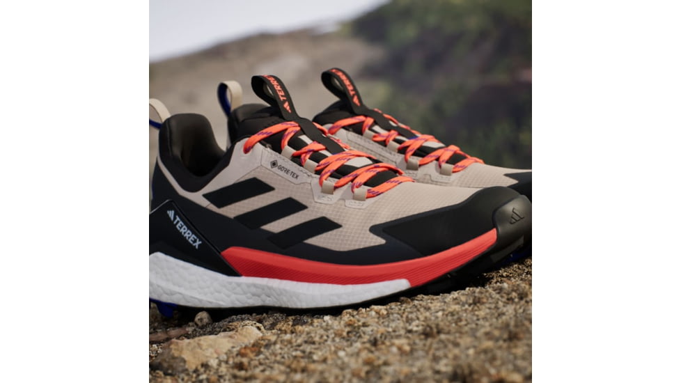 Adidas Terrex IH3536 TERREX FREE HIKER 2, Mens, WONBEI/CBLACK/SEIMOR, 11, IH3536-11