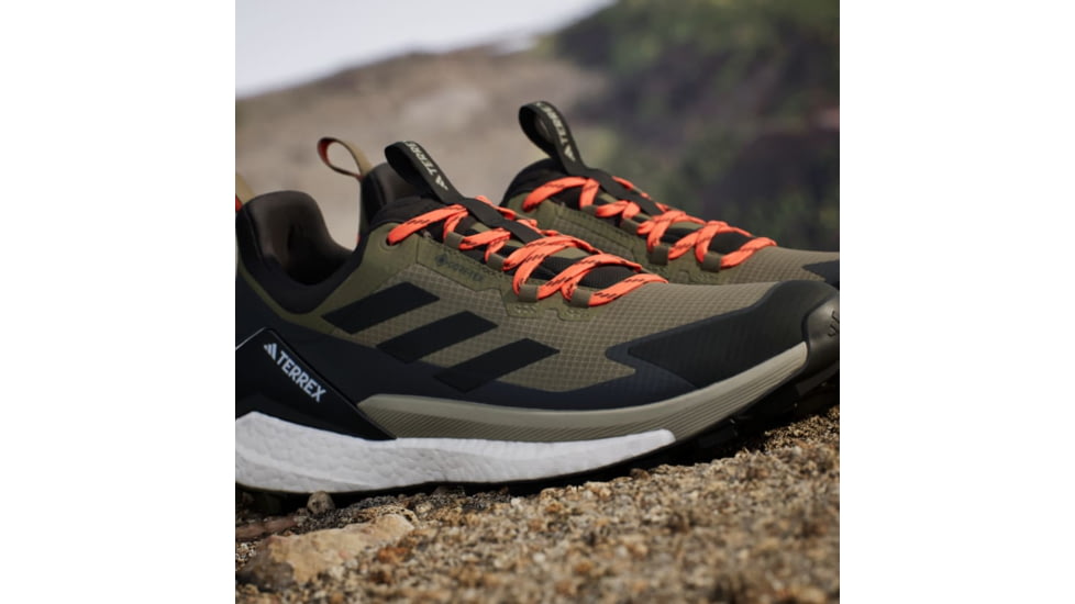 Adidas Terrex IH3537 TERREX FREE HIKER 2, Mens, OLISTR/CBLACK/CARBON, 12, IH3537-12