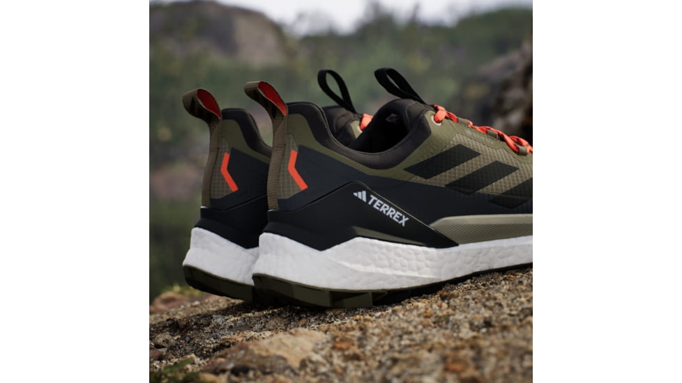 Adidas Terrex IH3537 TERREX FREE HIKER 2, Mens, OLISTR/CBLACK/CARBON, 12, IH3537-12