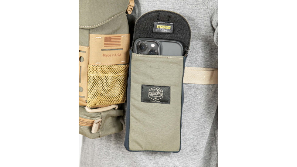 Alaska Guide Creations Cell Mag, Ranger Green, CM-RG