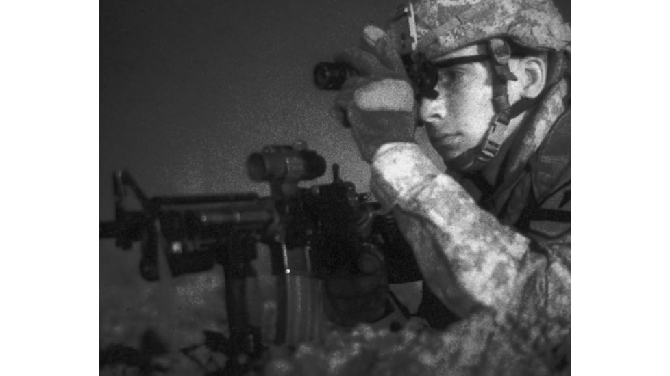 ATN NVG7-3W Gen 3 White Phosphor Night Vision Goggle Kit, Black, NVGONVG73W