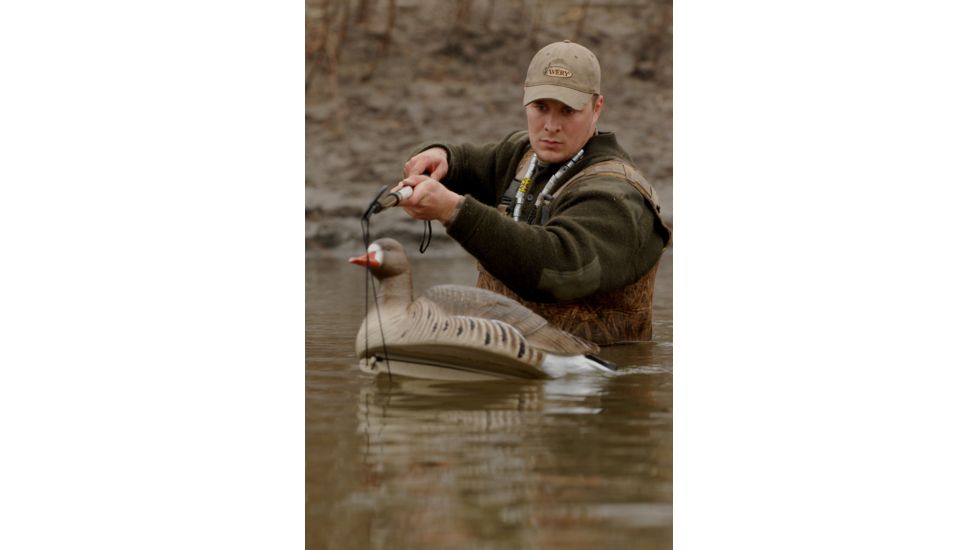 Avery Outdoors 6ft Boater's Decoy Retriever 90306