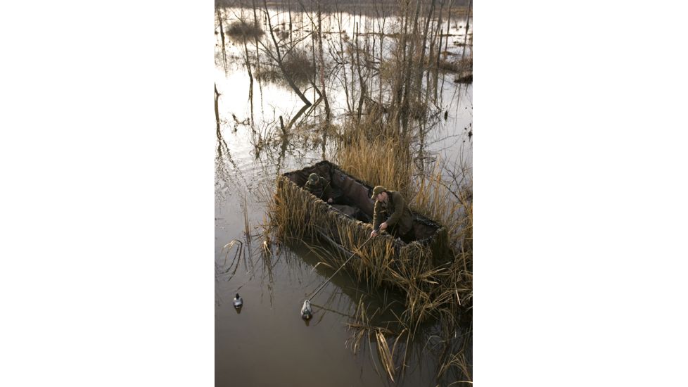 Avery Outdoors 6ft Boater's Decoy Retriever 90306