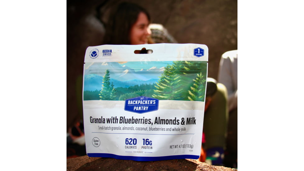 Backpackers Pantry Granola with Milk and Blueberries (1 Serving)
