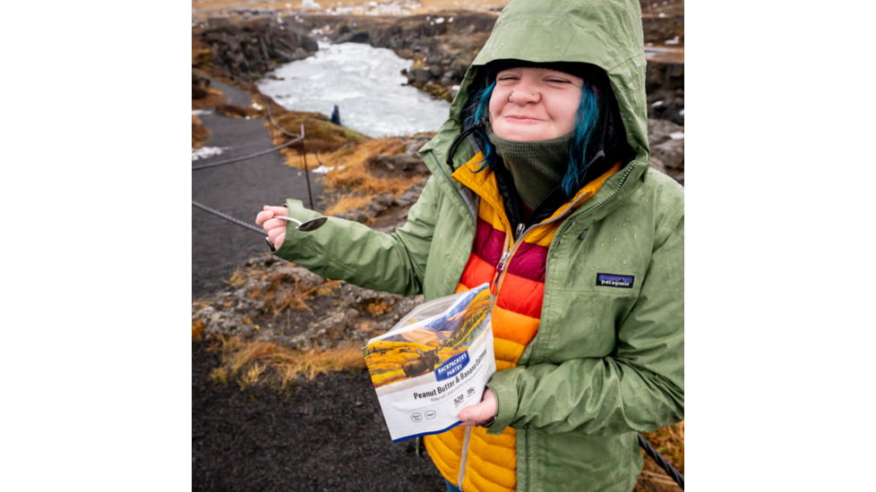 Backpackers Pantry Peanut Butter and Banana Oatmeal, 1 Serving, 101025