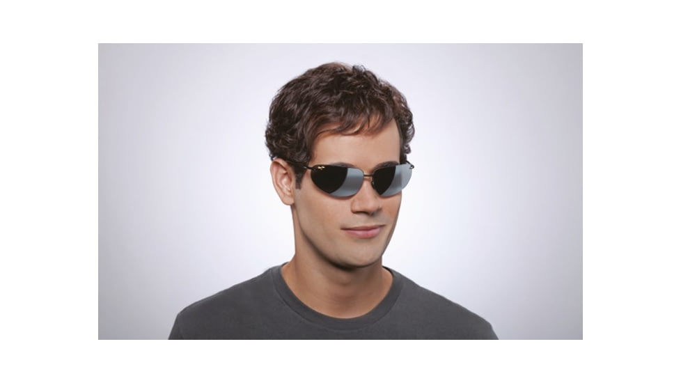 Maui Jim Backyards Sunglasses w/ Gloss Black Frame and Neutral Grey Lenses - 424-02, On Model