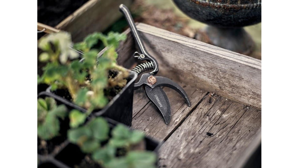 Barebones Pruner, Metal, 8in x 2.95in x 1.25in, GDN-051