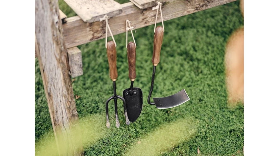 Barebones Square Hand Hoe, Wooden Handle, Heat-Treated Stainless Steel Blade, GDN-054