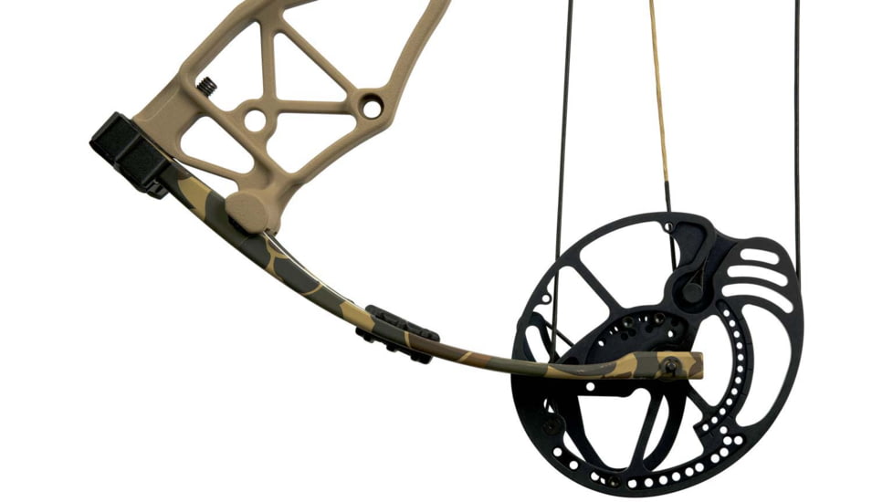 Bear Archery The Hunting Public Adapt RTH Package