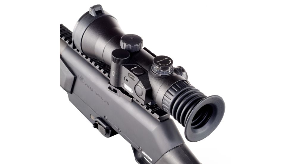 Bering Optics D-730UW 3.7x53 B and W Elite NV Sight, White Phosphor Gen 3+ Unfilmed, Image Intesifier Tube W/72 Resolution, HD Optics, Black, BE73730HDUW