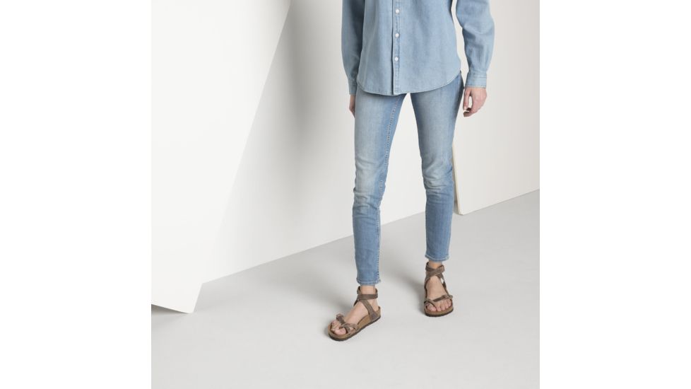 Birkenstock Yara Oiled Leather Sandals - Womens, Tobacco Oiled Leather, Medium, 37, 1011441-37