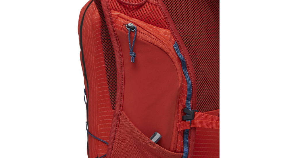 Black Diamond 15L Pursuit Backpack, Octane/Ink Blue, Medium, BD6800269494MED1