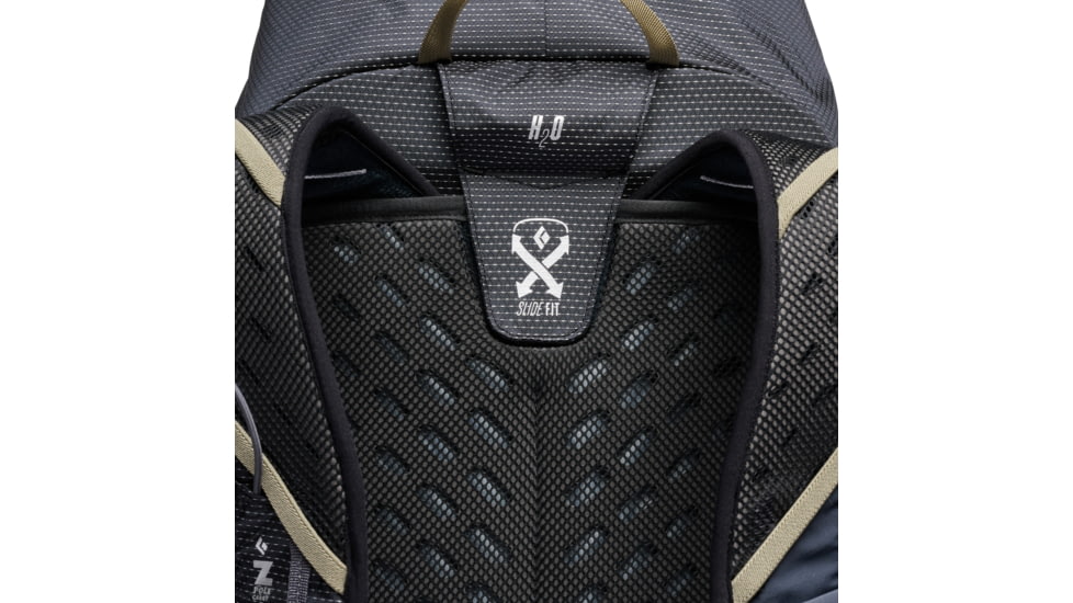 Black Diamond 28L Trail Vista Backpack, Black/Carbon, Medium/Large, BD6812659150M-L1