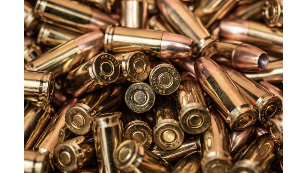 Blackwater Ammunition Defense Grade 9mm 9mm 115 Grain Jacketed Hollow Point Brass Cased Centerfire Pistol Ammo, 20 Round, BWA-5007