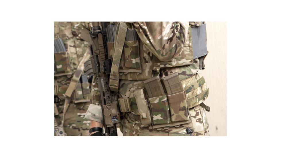 Blue Force Gear Vickers 2-To-1 Sling, Red Swivel Version, Nylon Adjuster And Hardware, Multicam VCAS-2TO1-RED-125-AA-MC