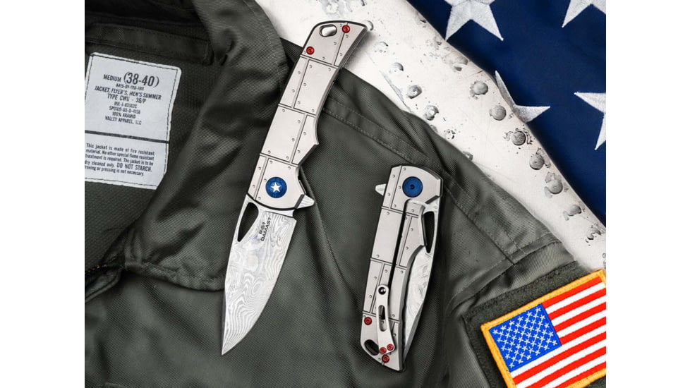 Boker 01Bo910Dam P-51 Damast 3.35 Drop Point Plain Silver Acid Etch Damascus Blade Titanium Handle