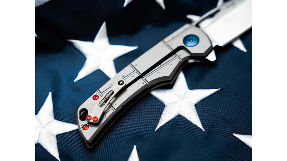 Boker 01Bo910Dam P-51 Damast 3.35 Drop Point Plain Silver Acid Etch Damascus Blade Titanium Handle