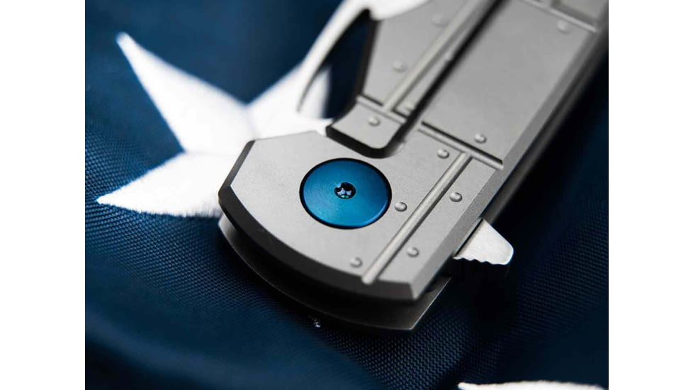 Boker 01Bo910Dam P-51 Damast 3.35 Drop Point Plain Silver Acid Etch Damascus Blade Titanium Handle