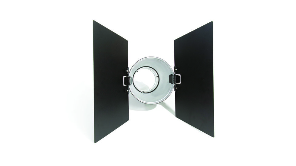 Bowens PAIR OF CLIP-ON BARNDOORS Fits a variety of reflectors eg BW-1886, BW-1887 BO BW-1869