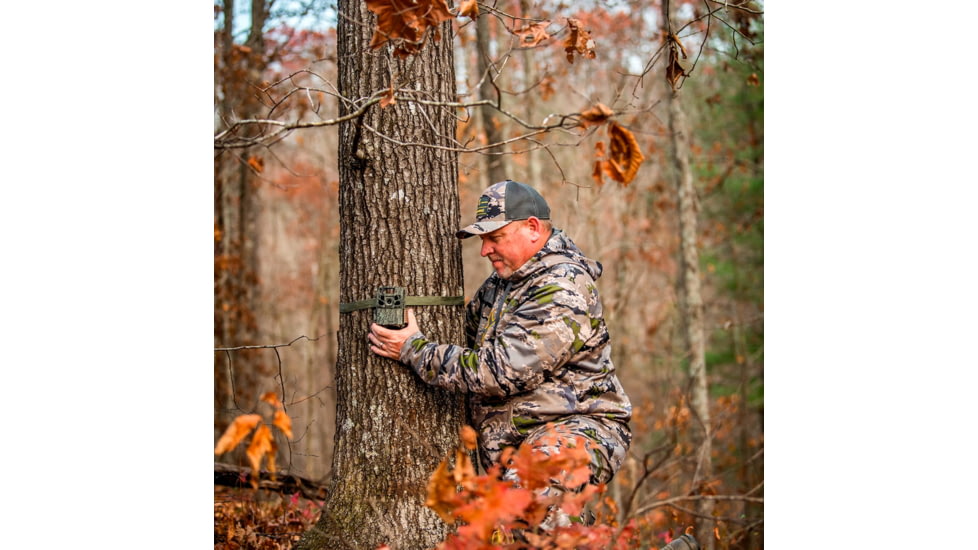 Browning Dark Ops Full HD Trail Camera, 26MP, 32GB, Camo, BTC-6FHDR40