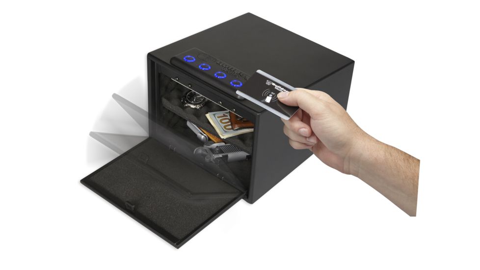 Bulldog Cases &amp; Vaults Magnum LED Quick Vault,RFID Access and Shelf,14x10x8in BD4040