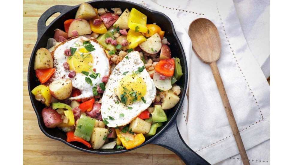 Camp Chef 12in Seasoned Cast Iron Skillet, 12in Diameter, Black, SK12