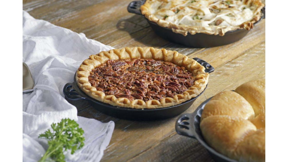 Camp Chef Cast Iron Pie Pan, 10in Diameter, Black, CIPIE10