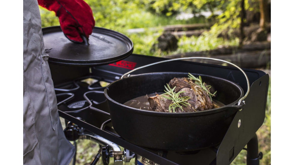 Camp Chef Classic 14in Seasoned Cast Iron Dutch Oven, Dutch Oven 8 Quart, 14in Diameter, Black, SDO14