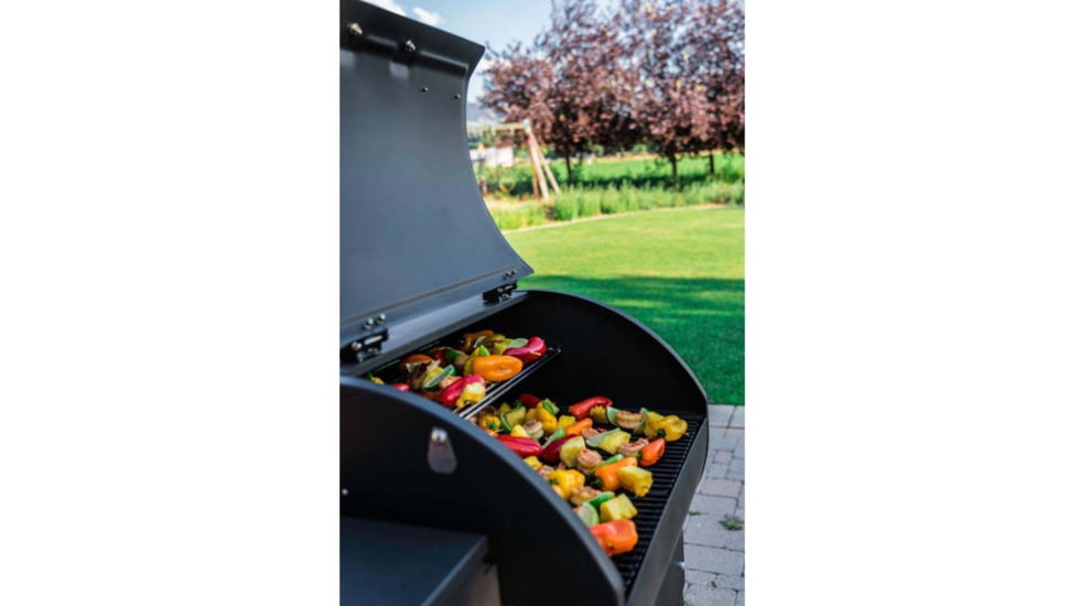 Camp Chef Smokepro DLX Pellet Grill, Bronze, PG24B