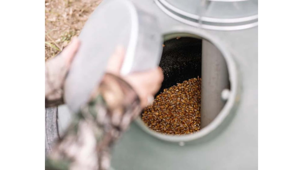 Capsule 200 lb Feeder, Green, CAP-200