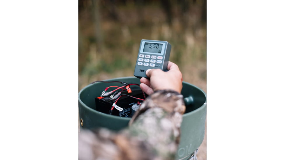 Capsule 250 lb Feeder, Green, CAP-250