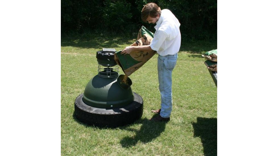 Capsule Capsule 250 Lb Feeder, Green, Holds 250lbs of feed CAP-250
