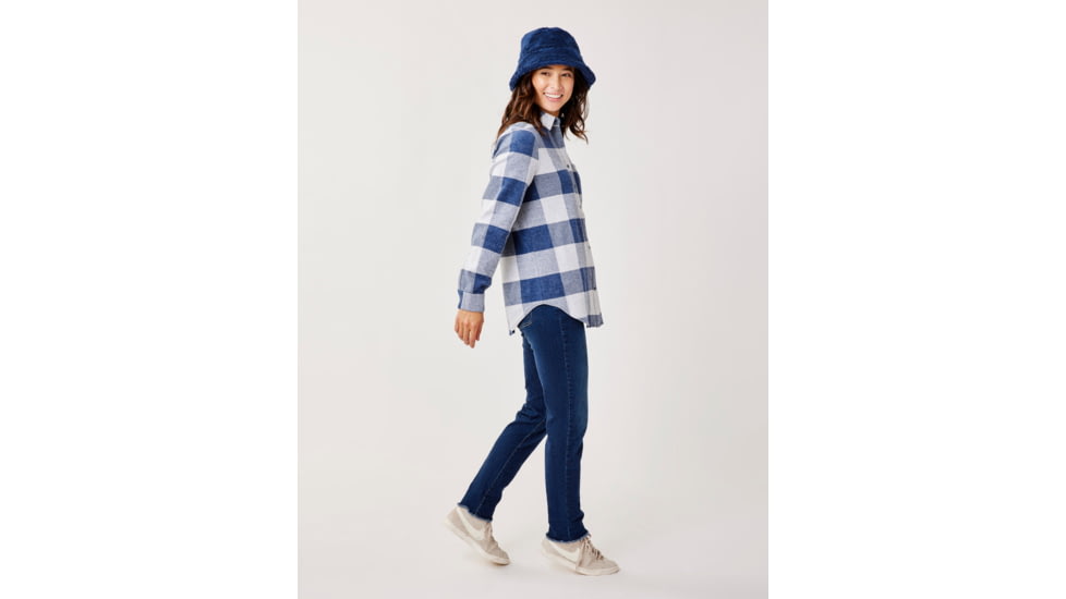 Carve Designs Fairbanks Supersoft Shirt - Womens, Navy Plaid, Medium, TKSS70-909-MD