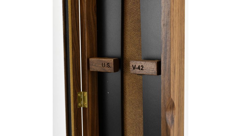 Case V42 Fighting Stiletto Knife Presentation Box 21943
