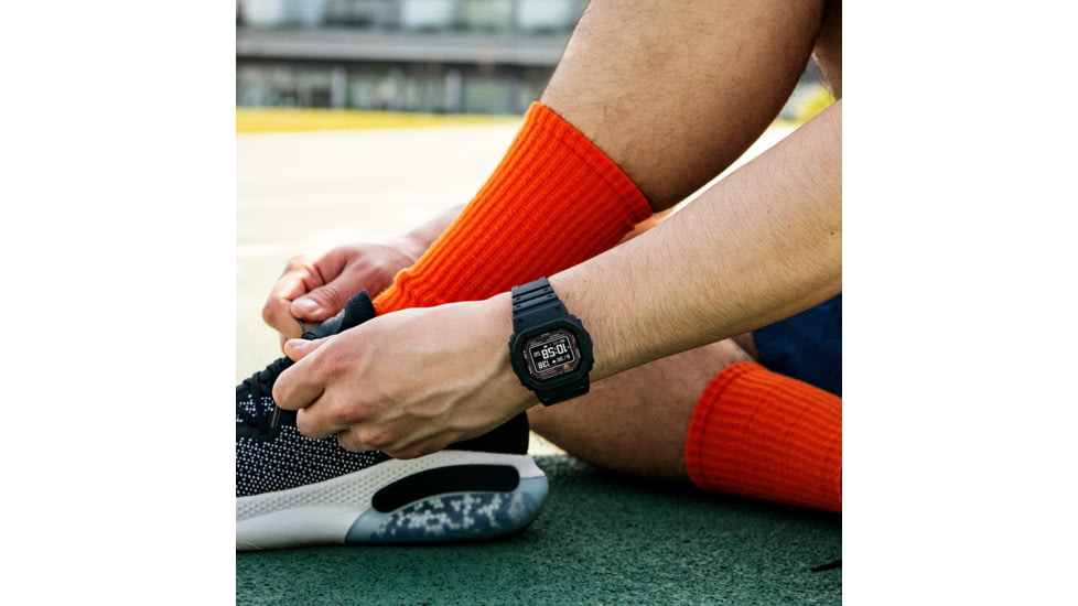 Casio Tactical G-shock/vlc Distribution DWH56001 G-Shock Move Series Fitness Tracker Black Size 145-215mm, Black, 145-215mm, DWH56001