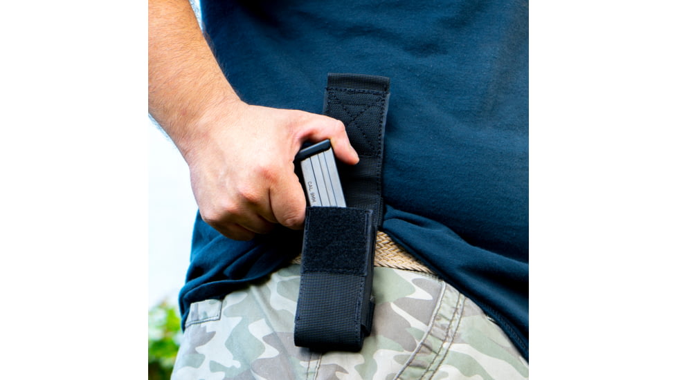 Clip &amp; Carry Universal Magazine Pouch - Belt Sheath, Black, STR-TAC-MAG