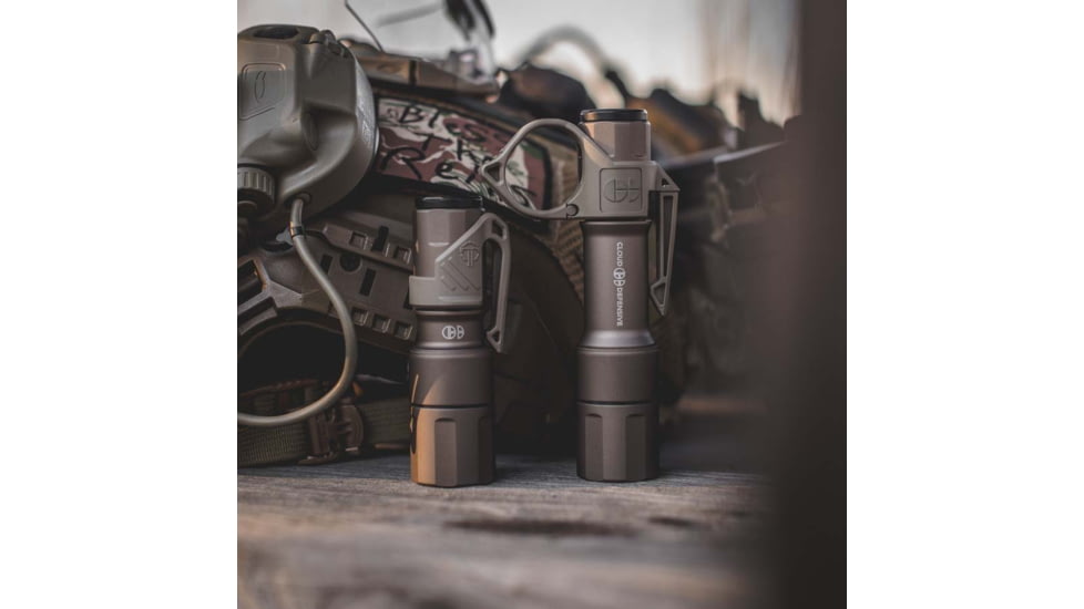 Cloud Defensive Full Size Mission Configurable Handheld Flashlight, Single Output, High Candela, Flat Dark Earth, MCH2.0-HC-S-650-FDE