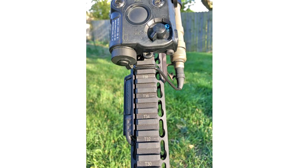 Cloud Defensive Light Control System KeyMod Inline Mount for Surefire ST07 Switch, Flat Black 6 45189 83416 1