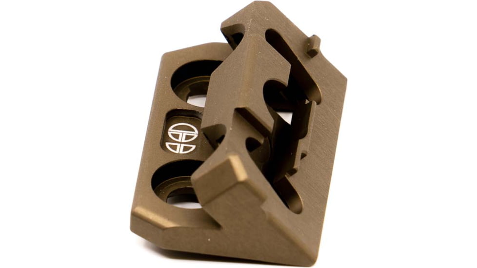 Cloud Defensive Torrent M-LOK Offset Light Mount w/Hardware, Flat Dark Earth, TOR-OFSMLOK-FDE