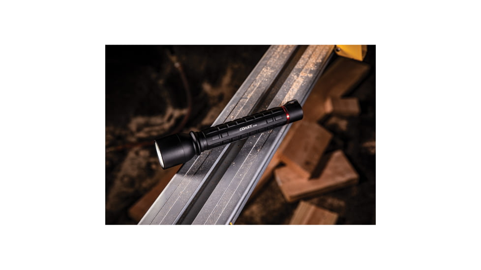 Coast XP18R Flashlight