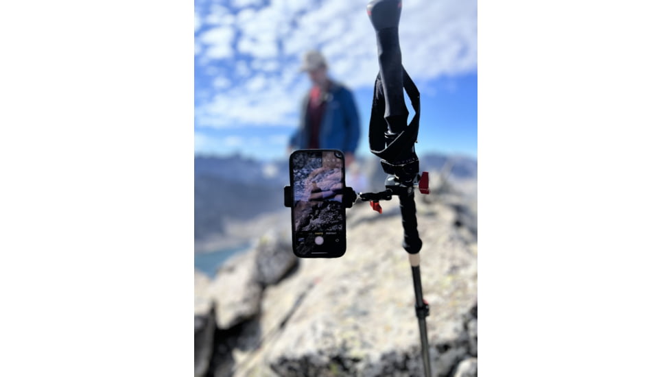 Col Mountain Tech Photo Bomb