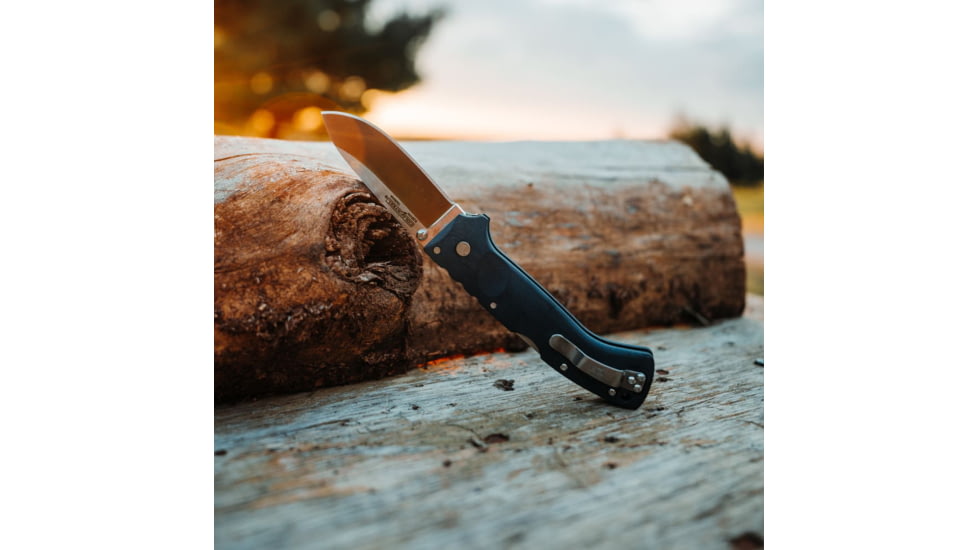Cold Steel Ultimate Hunter, 3.5in Blade Length, American S35VN Steel Knife, CS-30U