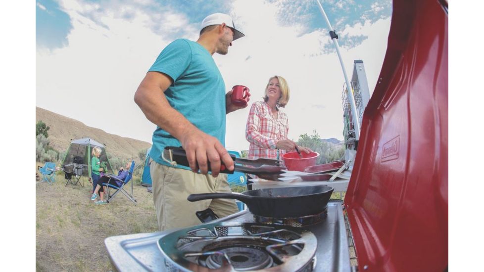 Coleman Fyre Cadet 2-Burner Propane Camping Stove, Red 2000017462