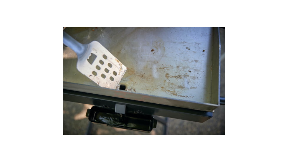 Coleman Roadtrip 19in Griddle, Black, CM1010910003-2