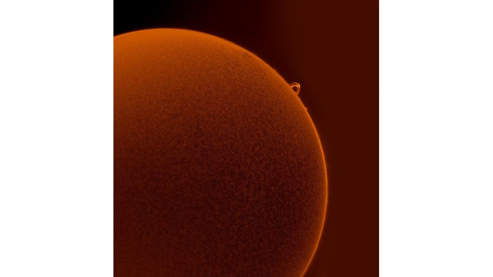 Coronado SolarMax III 70mm Solar Telescope w/ Richview and 15mm Blocking Filter 324005