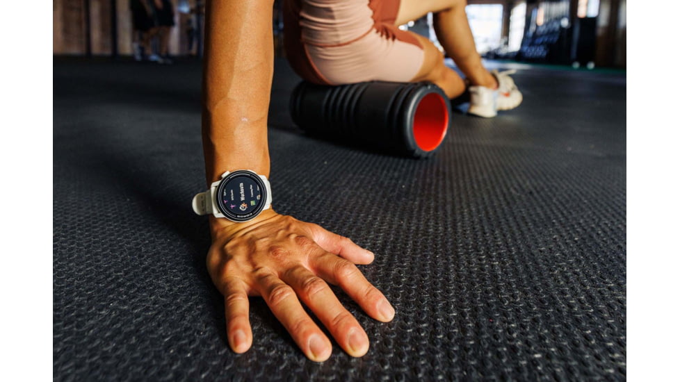 COROS Pace 3 GPS w/ Silicone Band Sport Watch, White, WPACE3-WHT