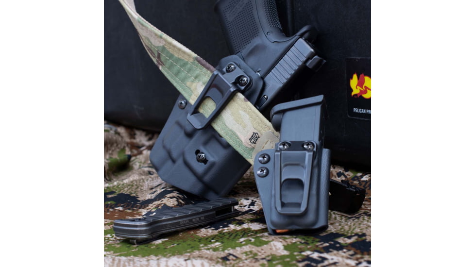Crucial Concealment Universal Light Kydex IWB Holster, Universal, Ambidextrous, TLR-7 A/X/HL-X, Black, 1531