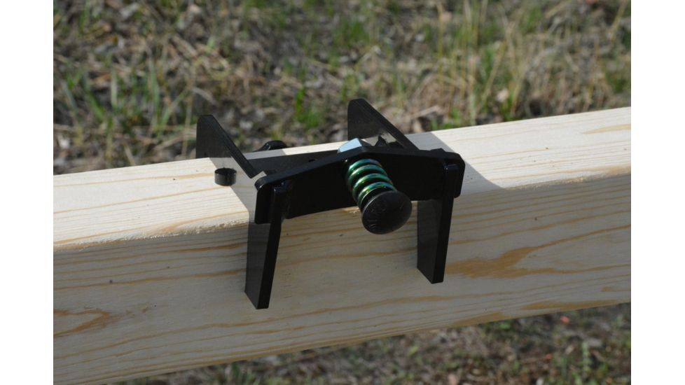 CTS Targets Horizontal Pro Target Hanger, Black, 7.5in  L x 4.5in  W x 5.5in  H, NSN N CTS-HPH-039